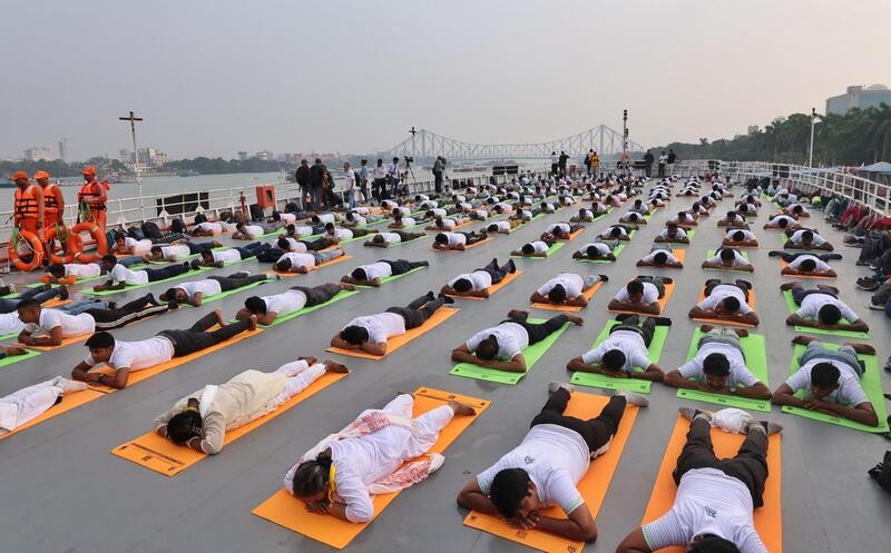 In Images: PM Modi performs yoga at Kolkata's Red Road on International Yoga Day 2026