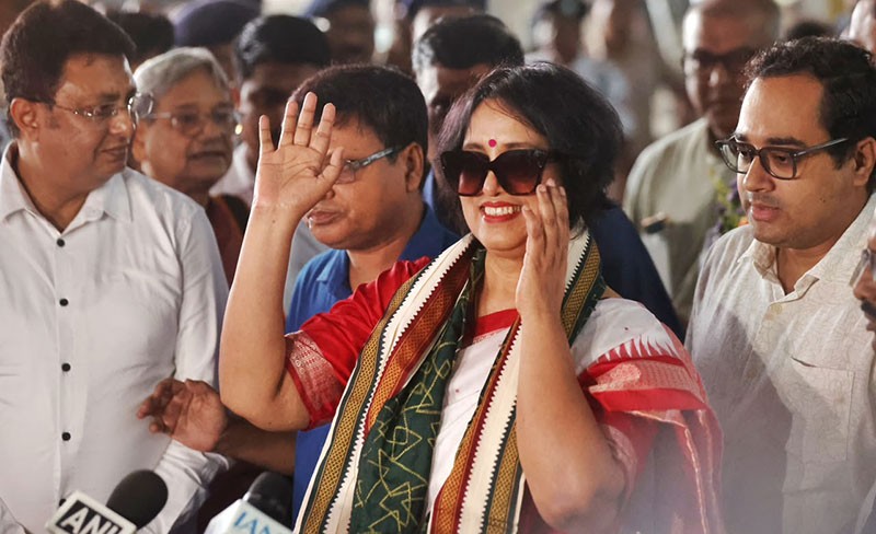 In Images: Exiled Bangladeshi writer Taslima Nasreen returns to Kolkata after nearly two decades