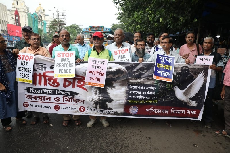 Hiroshima Day: Kolkata rally remembers atomic bombing, raises call for peace