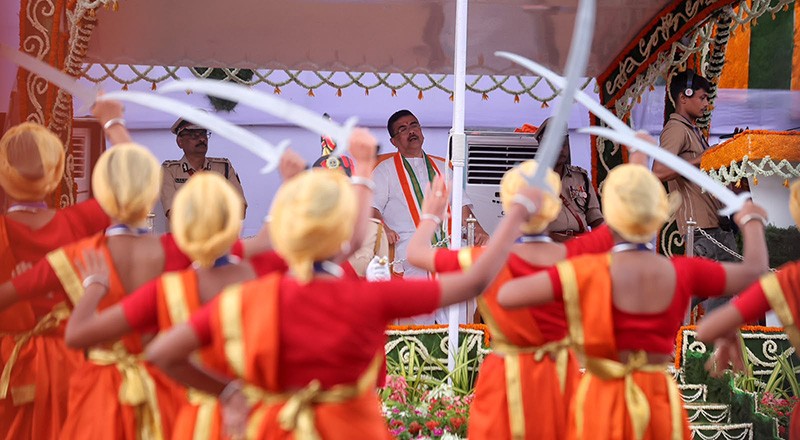 In Images: Kolkata’s Red Road comes alive with Independence Day parade, tableaux and drills