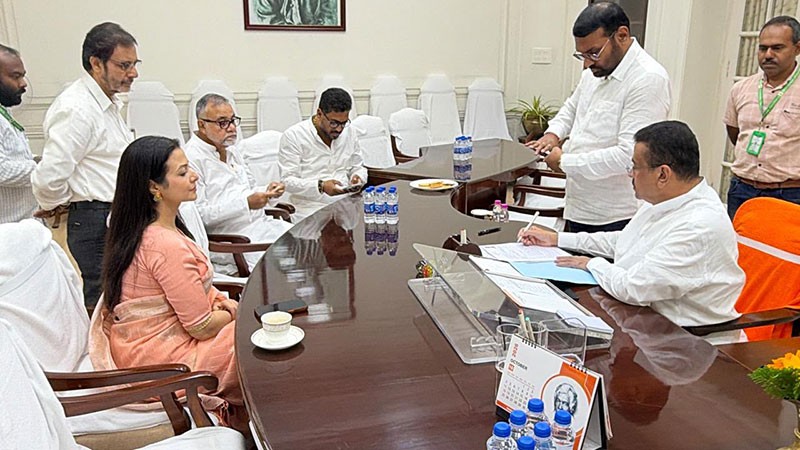 In Images: Koel Mallick files Rajya Sabha nomination; Suvendu Adhikari, Samik Bhattacharya by her side