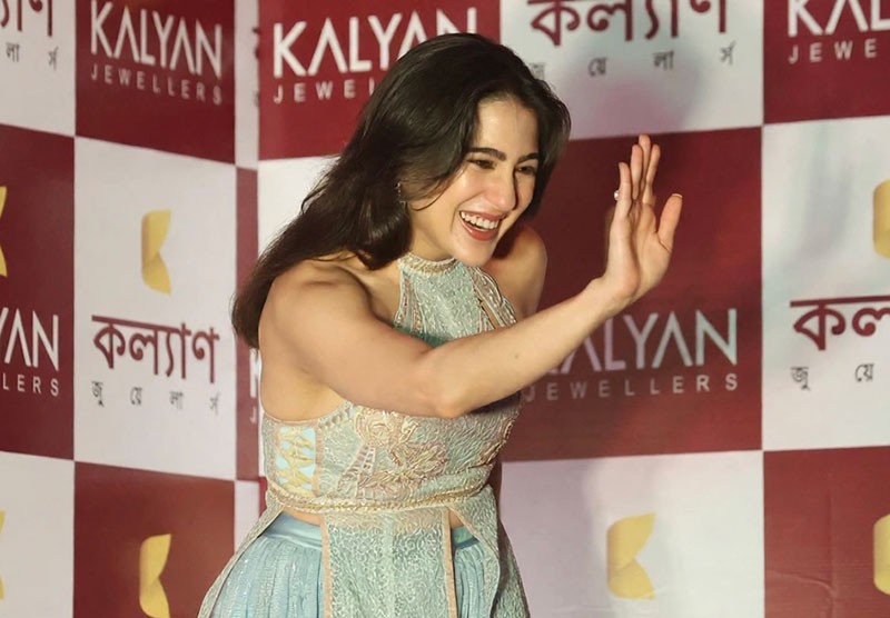 In Images: Sara Ali Khan inaugurates Kalyan Jewellers' new showroom in Kolkata