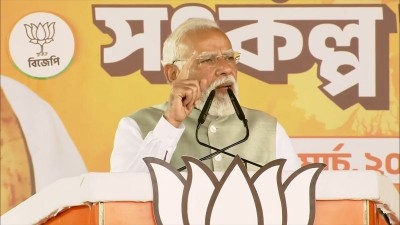 ‘Fight to save Bengal’s soul’: Modi launches blistering attack on TMC at Kolkata rally