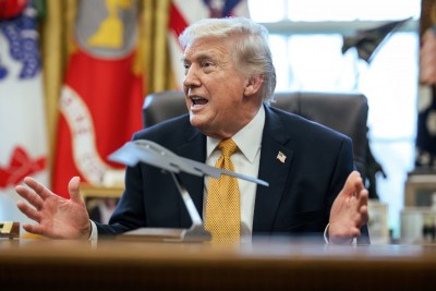 48-hour ultimatum: Trump warns Iran ‘hell will rain down’ over Hormuz blockade