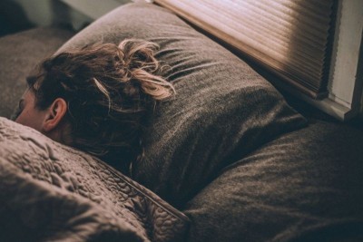 Sleeping at odd hours? Your heart might be at serious risk