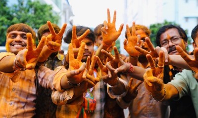 In Images: Supporters celebrate as BJP inches towards majority mark in Bengal