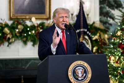 Trump says Iran talks resume Monday after he calls off 'massive strike'