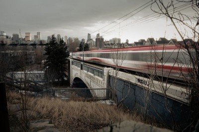Canada, Alberta to explore high-speed rail linking Calgary, Red Deer and Edmonton